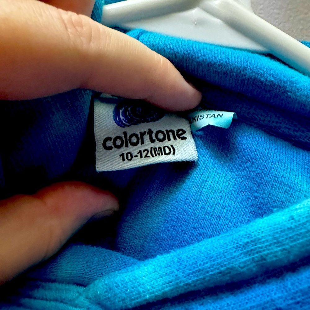 Color tone brand Be Kind sweatshirt. Size 10/12 girls.